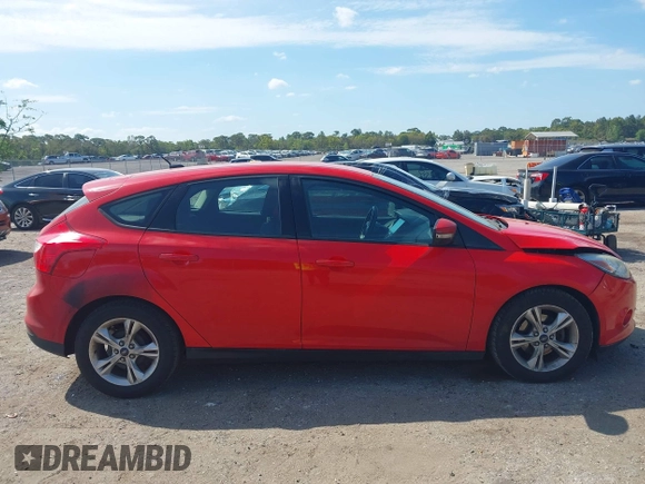 2013 Ford Focus SE with VIN 1FADP3K22DL338846, listed as a IAAI auction lot 41910575 with 200,875 mi miles. Bid and sale history available at carsss.com. Image 13.