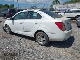 2015 Chevrolet Sonic LT with VIN 1G1JC5SH2F4140332, listed as a IAAI auction lot 42197626 with 105,850 mi miles and . Bid and sale history available at DreamBid. Image 3.