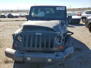 2013 Jeep Wrangler Unlimited Rubicon with VIN 1C4BJWFG2DL533839, listed as a Copart auction lot 88917985 with 112,673 mi miles and Salvage Title. Bid and sale history available at carsss.com. Image 5.