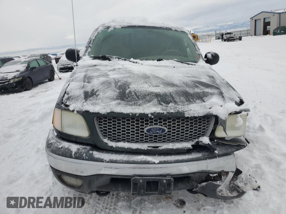 2003 Ford F-150 XL z VIN 2FTRX18L43CA38884, wystawiony jako Copart lot #87427414 z przebiegiem 171 605 mil mil oraz Czysty tytuł • Clean title. Historia ofert i sprzedaży dostępna na DreamBid. Obrazek 5.