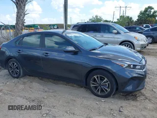 2024 Kia Forte LXS with VIN 3KPF24AD6RE776313, listed as a IAAI auction lot 41953934 with 10,174 mi miles. Bid and sale history available at carsss.com. Image 13.