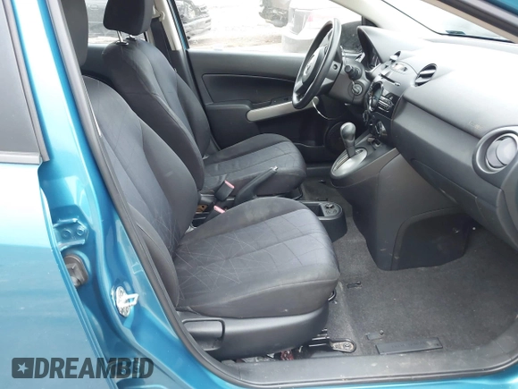 2012 Mazda 2 Sport with VIN JM1DE1KZ2C0138163, listed as a IAAI auction lot 41230479 with 223,440 mi miles. Bid and sale history available at carsss.com. Image 5.