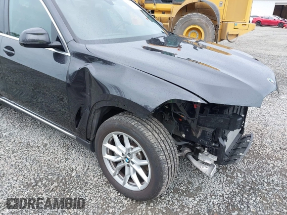 2023 BMW X5 xDrive40i with VIN 5UXCR6C00P9P78885, listed as a IAAI auction lot 42290898 with 11,745 mi miles and . Bid and sale history available at DreamBid. Image 6.