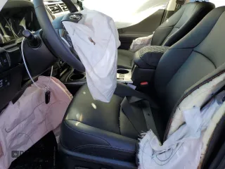 2023 Toyota 4Runner TRD Sport с VIN JTESU5JR3P6103827, выставлен на аукционе Copart как лот 44282653 с пробегом 2 003 миль миль и . История ставок и продаж доступна на DreamBid. Изображение 7.