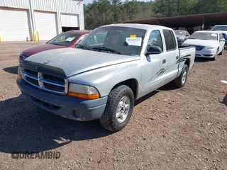 2001 Dodge Dakota Sport with VIN 1B7GL2AX91S123461, listed as a IAAI auction lot 41660334 with 1 mi miles. Bid and sale history available at carsss.com. Image 2.