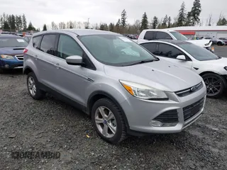 2013 Ford Escape SE with VIN 1FMCU9G94DUC37269, listed as a IAAI auction lot 41896473 with 130,391 mi miles. Bid and sale history available at carsss.com. Image 1.