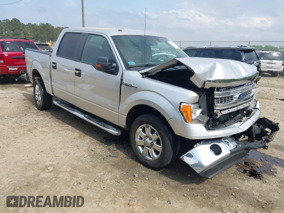 2013 Ford F-150 XL z VIN 1FTFW1CT3DFD91054, wystawiony jako IAAI lot #41948506 z przebiegiem 181 197 mil mil oraz . Historia ofert i sprzedaży dostępna na DreamBid. Obrazek 1.
