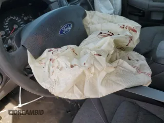 2005 Ford Explorer XLS z VIN 1FMZU72K55UB06054, wystawiony jako Copart lot #49674865 z przebiegiem Nie podano mil oraz Szkoda całkowita • Salvage title. Historia ofert i sprzedaży dostępna na DreamBid. Obrazek 9.