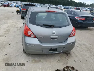 2009 Nissan Versa SL с VIN 3N1BC13E99L470561, выставлен на аукционе Copart как лот 61856455 с пробегом 116 334 миль миль и Чистый • Clean title. История ставок и продаж доступна на DreamBid. Изображение 6.