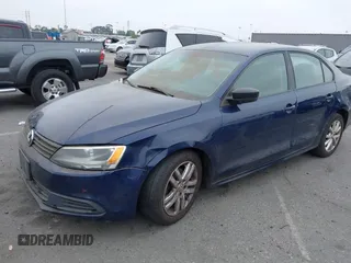 2012 Volkswagen Jetta S с VIN 3VW2K7AJ4CM410723, выставлен на аукционе IAAI как лот 42450418 с пробегом 161 730 миль миль и . История ставок и продаж доступна на DreamBid. Изображение 2.