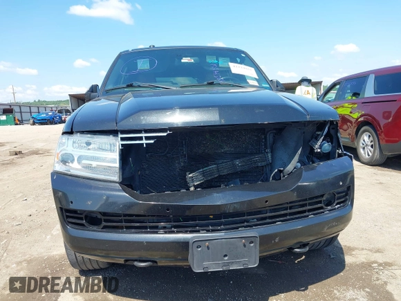 2013 Lincoln Navigator z VIN 5LMJJ3J54DEL08819, wystawiony jako IAAI lot #42234551 z przebiegiem 235 518 mil mil oraz . Historia ofert i sprzedaży dostępna na DreamBid. Obrazek 13.