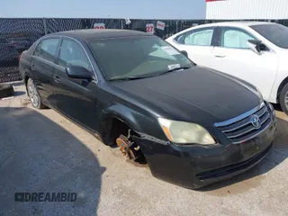 2005 Toyota Avalon XL with VIN 4T1BK36B75U060768, listed as a IAAI auction lot 42044197 with 276,151 mi miles and . Bid and sale history available at DreamBid. Image 1.