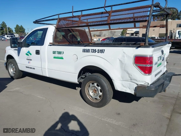 2014 Ford F-150 XL with VIN 1FTNF1CF1EKE14801, listed as a IAAI auction lot 41254462 with 252,444 mi miles. Bid and sale history available at carsss.com. Image 3.