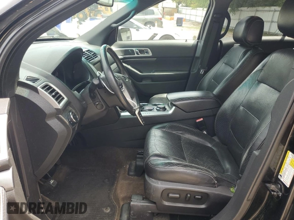 2013 Ford Explorer Sport z VIN 1FM5K8GT2DGB95820, wystawiony jako Copart lot #58213055 z przebiegiem 187 516 mil mil oraz Szkoda całkowita • Salvage title. Historia ofert i sprzedaży dostępna na DreamBid. Obrazek 7.