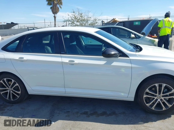 2023 Volkswagen Jetta Sport with VIN 3VWBM7BU5PM051794, listed as a IAAI auction lot 42023152 with 31,826 mi miles and . Bid and sale history available at DreamBid. Image 14.