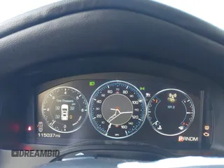 2015 Cadillac Escalade ESV Premium z VIN 1GYS4JKJXFR291842, wystawiony jako IAAI lot #41235490 z przebiegiem 115 037 mil mil oraz . Historia ofert i sprzedaży dostępna na DreamBid. Obrazek 7.