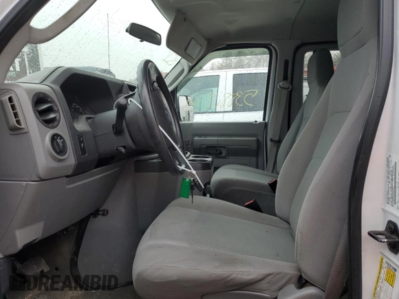 2012 Ford Econoline Passenger XL с VIN 1FBSS3BLXCDB11927, выставлен на аукционе Copart как лот 53880895 с пробегом 125 957 миль миль и Списание • Salvage title. История ставок и продаж доступна на DreamBid. Изображение 7.
