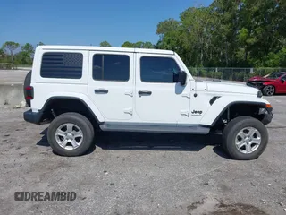 2020 Jeep Wrangler Unlimited Sahara с VIN 1C4HJXEN1LW104950, выставлен на аукционе IAAI как лот 42278650 с пробегом 40 638 миль миль и . История ставок и продаж доступна на DreamBid. Изображение 14.