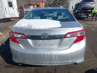 2014 Toyota Camry SE with VIN 4T1BK1FK6EU548176, listed as a IAAI auction lot 41392975 with 143,249 mi miles. Bid and sale history available at carsss.com. Image 16.