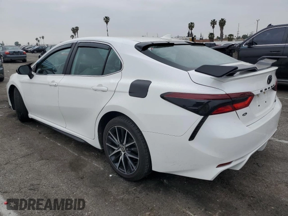 2021 Toyota Camry SE Nightshade with VIN 4T1G11AK6MU611646, listed as a Copart auction lot 50590225 with 55,704 mi miles and Salvage Title. Bid and sale history available at DreamBid. Image 2.