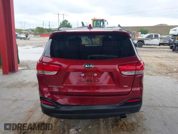 2018 Kia Sorento LX with VIN 5XYPG4A38JG349087, listed as a IAAI auction lot 41979249 with 67,387 mi miles. Bid and sale history available at carsss.com. Image 16.