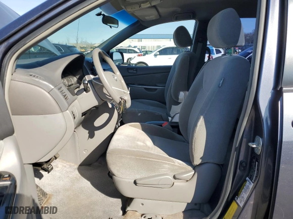 2006 Toyota Sienna CE with VIN 5TDZA23C96S550163, listed as a Copart auction lot 48371415 with 131,720 mi miles and Salvage Title. Bid and sale history available at carsss.com. Image 7.