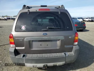 2006 Ford Escape XLT with VIN 1FMCU93176KA17929, listed as a Copart auction lot 49706965 with 256,268 mi miles and Salvage Title. Bid and sale history available at carsss.com. Image 6.