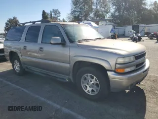 2002 Chevrolet Suburban Z71 with VIN 3GNFK16T02G237847, listed as a Copart auction lot 85391084 with 277,509 mi miles and Clean Title. Bid and sale history available at carsss.com. Image 4.