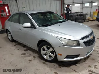 2012 Chevrolet Cruze LT w/1FL with VIN 1G1PE5SC5C7103164, listed as a IAAI auction lot 41940624 with NaN miles. Bid and sale history available at carsss.com. Image 1.