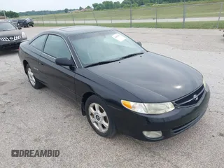1999 Toyota Solara SE z VIN 2T1CF22P2XC252320, wystawiony jako IAAI lot #42419873 z przebiegiem 156 464 mil mil oraz . Historia ofert i sprzedaży dostępna na DreamBid. Obrazek 1.