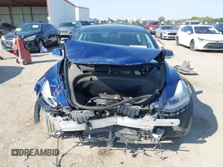 2018 Tesla Model 3 Long Range Battery with VIN 5YJ3E1EA6JF027065, listed as a IAAI auction lot 40532631 with 55,316 mi miles. Bid and sale history available at carsss.com. Image 10.