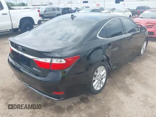 2014 Lexus ES 300h with VIN JTHBW1GG3E2049722, listed as a IAAI auction lot 42163826 with 165,656 mi miles and . Bid and sale history available at DreamBid. Image 4.
