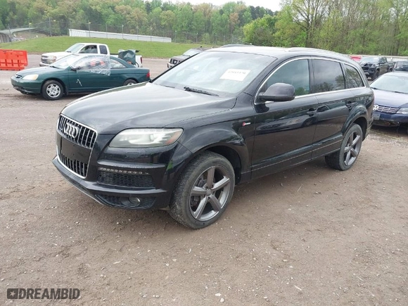2012 Audi Q7 3.0T S line with VIN WA1DGAFEXCD003968, listed as a IAAI auction lot 42045370 with 145,365 mi miles. Bid and sale history available at carsss.com. Image 2.
