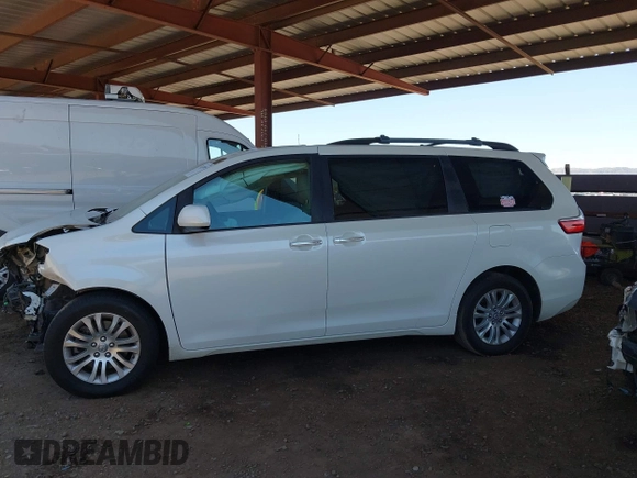 2017 Toyota Sienna XLE Auto Access Seat with VIN 5TDYZ3DC3HS849191, listed as a IAAI auction lot 42138309 with 80,324 mi miles and . Bid and sale history available at DreamBid. Image 13.