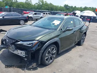 2020 Lexus UX 250h with VIN JTHX9JBH8L2033882, listed as a IAAI auction lot 42562160 with 62,848 mi miles and . Bid and sale history available at DreamBid. Image 20.