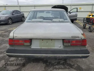 1981 Mazda 626 z VIN JM1GB2216B0531636, wystawiony jako Copart lot #85505404 z przebiegiem 41 816 mil mil oraz Szkoda całkowita • Salvage title. Historia ofert i sprzedaży dostępna na DreamBid. Obrazek 6.