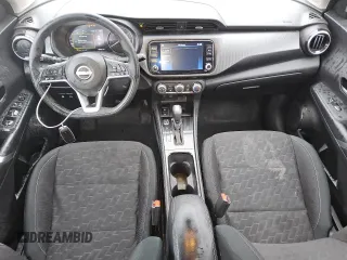 2024 Nissan Kicks SV z VIN 3N1CP5CV6RL510482, wystawiony jako Copart lot #51276095 z przebiegiem 13 649 mil mil oraz Czysty tytuł • Clean title. Historia ofert i sprzedaży dostępna na DreamBid. Obrazek 8.