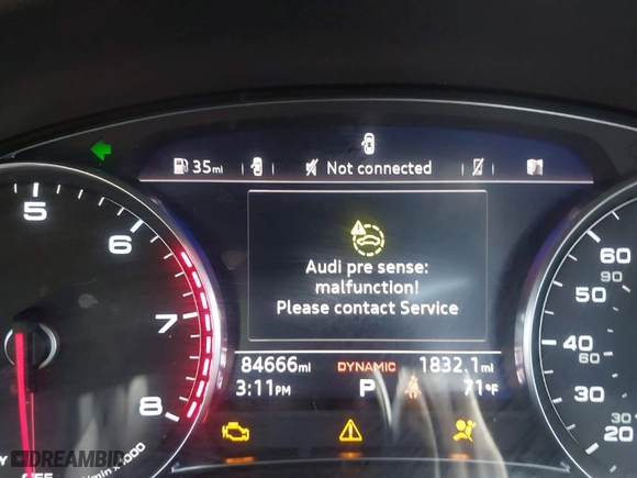 2018 Audi Q7 Premium Plus with VIN WA1LAAF77JD044196, listed as a IAAI auction lot 41867684 with 84,666 mi miles. Bid and sale history available at carsss.com. Image 18.