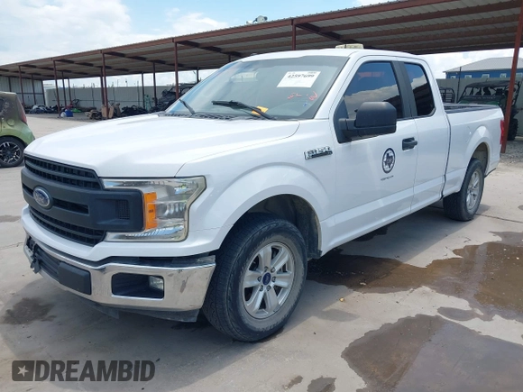 2018 Ford F-150 XL z VIN 1FTEX1CB3JKC44462, wystawiony jako IAAI lot #42597699 z przebiegiem 165 692 mil mil oraz . Historia ofert i sprzedaży dostępna na DreamBid. Obrazek 19.