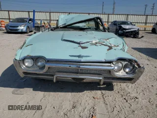 1961 Ford Thunderbird with VIN 1Y71Z144517, listed as a Copart auction lot 73210934 with 84,354 mi miles and Non Repairable. Bid and sale history available at DreamBid. Image 5.