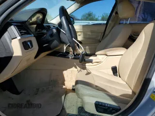 2015 BMW 3 Series 328i с VIN WBA3A5G57FNS87497, выставлен на аукционе Copart как лот 51650655 с пробегом 94 035 миль миль и Чистый • Clean title. История ставок и продаж доступна на DreamBid. Изображение 7.