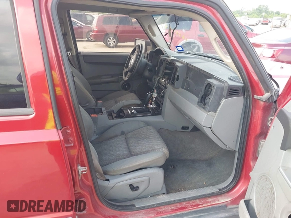 2006 Jeep Commander with VIN 1J8HG48N46C232087, listed as a IAAI auction lot 42174449 with 249,182 mi miles and . Bid and sale history available at DreamBid. Image 5.