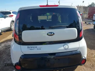 2016 Kia Soul + z VIN KNDJP3A53G7248109, wystawiony jako IAAI lot #41298416 z przebiegiem 150 708 mil mil oraz . Historia ofert i sprzedaży dostępna na DreamBid. Obrazek 17.