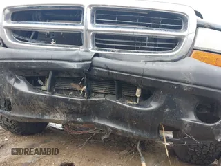 2004 Dodge Dakota Sport with VIN 1D7HL38N94S538692, listed as a IAAI auction lot 41843739 with 198,719 mi miles. Bid and sale history available at carsss.com. Image 6.