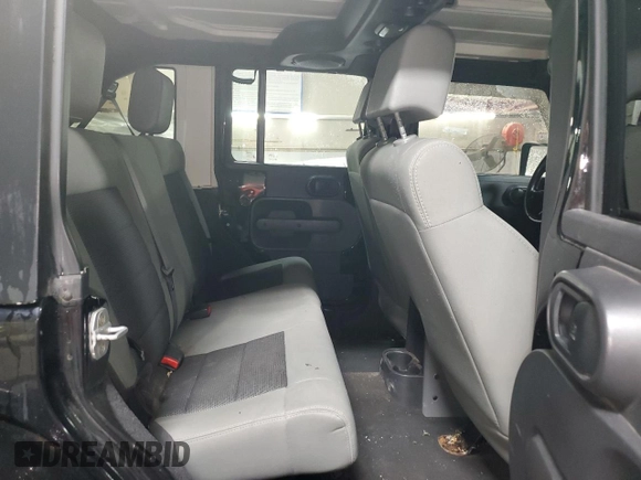 2008 Jeep Wrangler Unlimited X with VIN 1J4GA39158L610358, listed as a Copart auction lot 51274345 with 179,076 mi miles and Salvage Title. Bid and sale history available at DreamBid. Image 10.