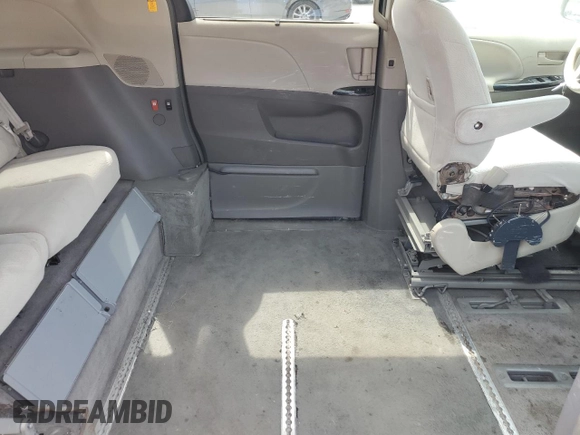 2012 Toyota Sienna LE AAS with VIN 5TDKK3DC3CS221490, listed as a Copart auction lot 59673925 with Not provided miles and Clean title. Bid and sale history available at DreamBid. Image 11.