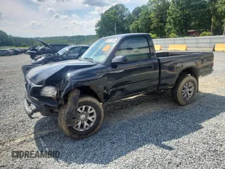 2004 Toyota Tacoma with VIN 5TEPM62N84Z368799, listed as a Copart auction lot 60211085 with 124,733 mi miles and Salvage title. Bid and sale history available at DreamBid. Image 1.