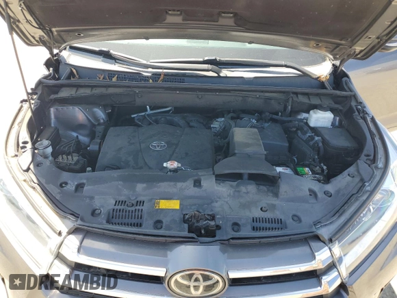2019 Toyota Highlander Limited z VIN 5TDDZRFH3KS944285, wystawiony jako Copart lot #57176285 z przebiegiem 83 174 mil mil oraz Szkoda całkowita • Salvage title. Historia ofert i sprzedaży dostępna na DreamBid. Obrazek 12.