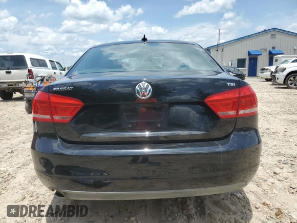 2014 Volkswagen Passat S z VIN 1VWAT7A30EC078066, wystawiony jako Copart lot #58312015 z przebiegiem 123 397 mil mil oraz Szkoda całkowita • Salvage title. Historia ofert i sprzedaży dostępna na DreamBid. Obrazek 6.
