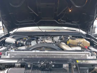 2008 Ford F-250 XL с VIN 1FTSX21R78EC45325, выставлен на аукционе IAAI как лот 42511545 с пробегом 157 755 миль миль и . История ставок и продаж доступна на DreamBid. Изображение 10.